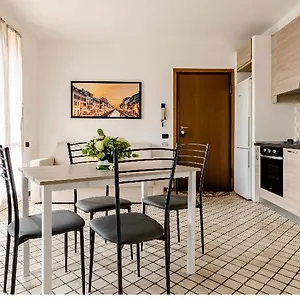  Apartamento Tra Natura E Citta - Con Giardino