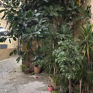 the-paradise-house.hotels-amalfi.com/