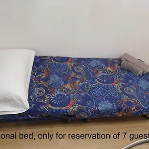 Apartamento Your Lovely Home, Porta Venezia-1 Queen Bed, 3 Single Beds, 1 Sofa Bed-