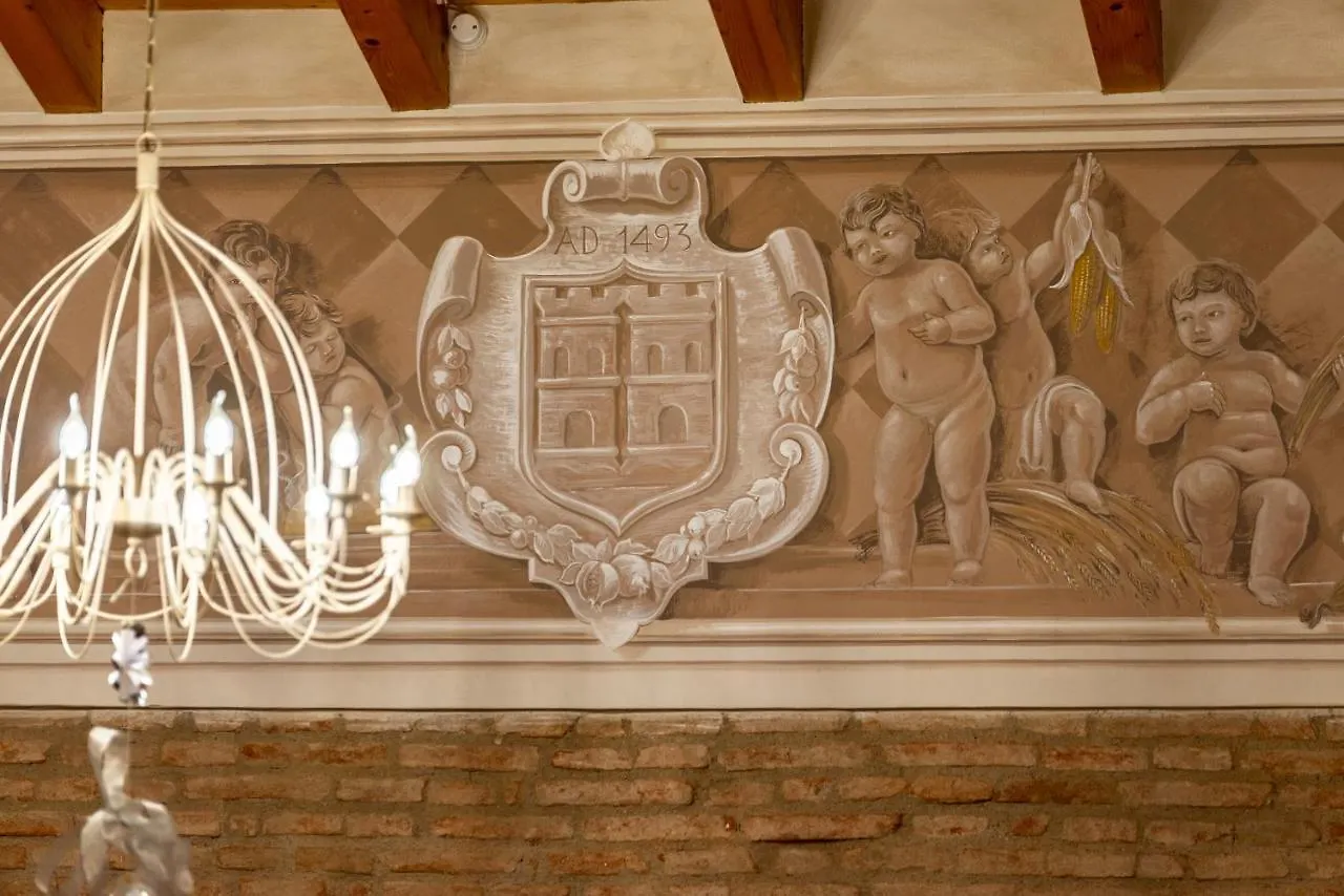 מונטיקיארי Agriturismo Le Fontanelle Da Valente 0*,